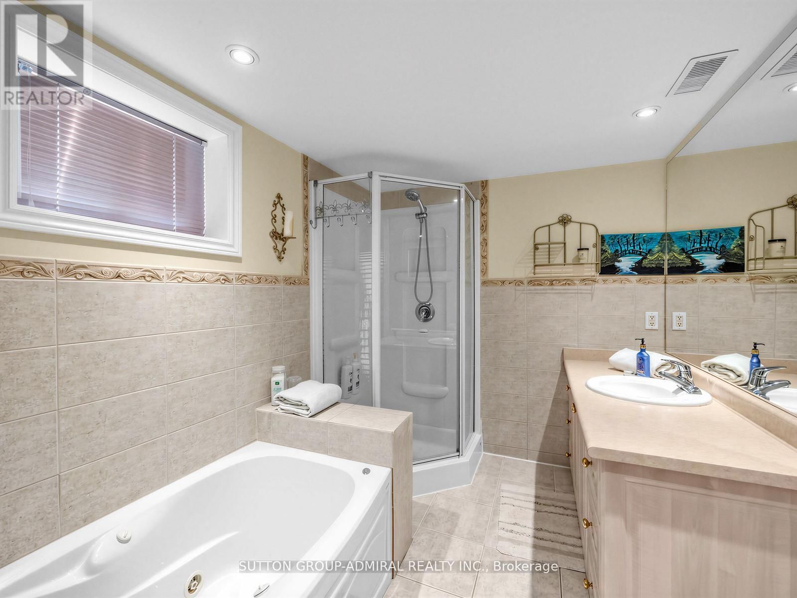 24 BILLINGHAM ROAD Image 32