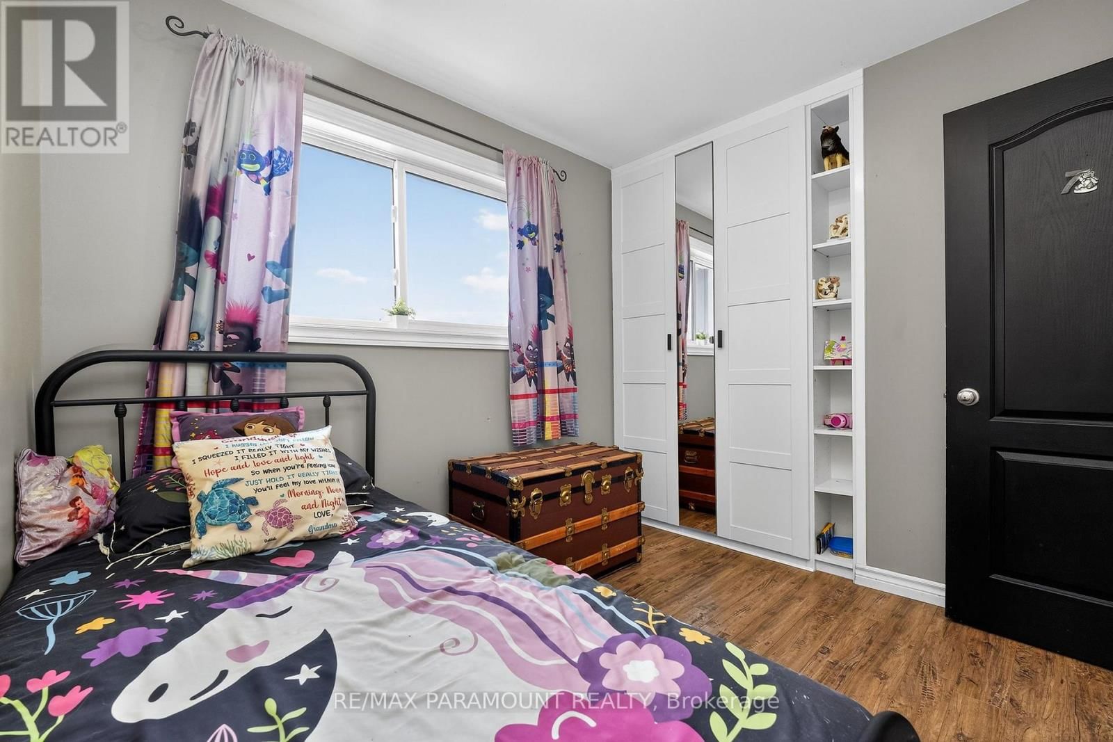 202 ARCHDEKIN DRIVE Image 27