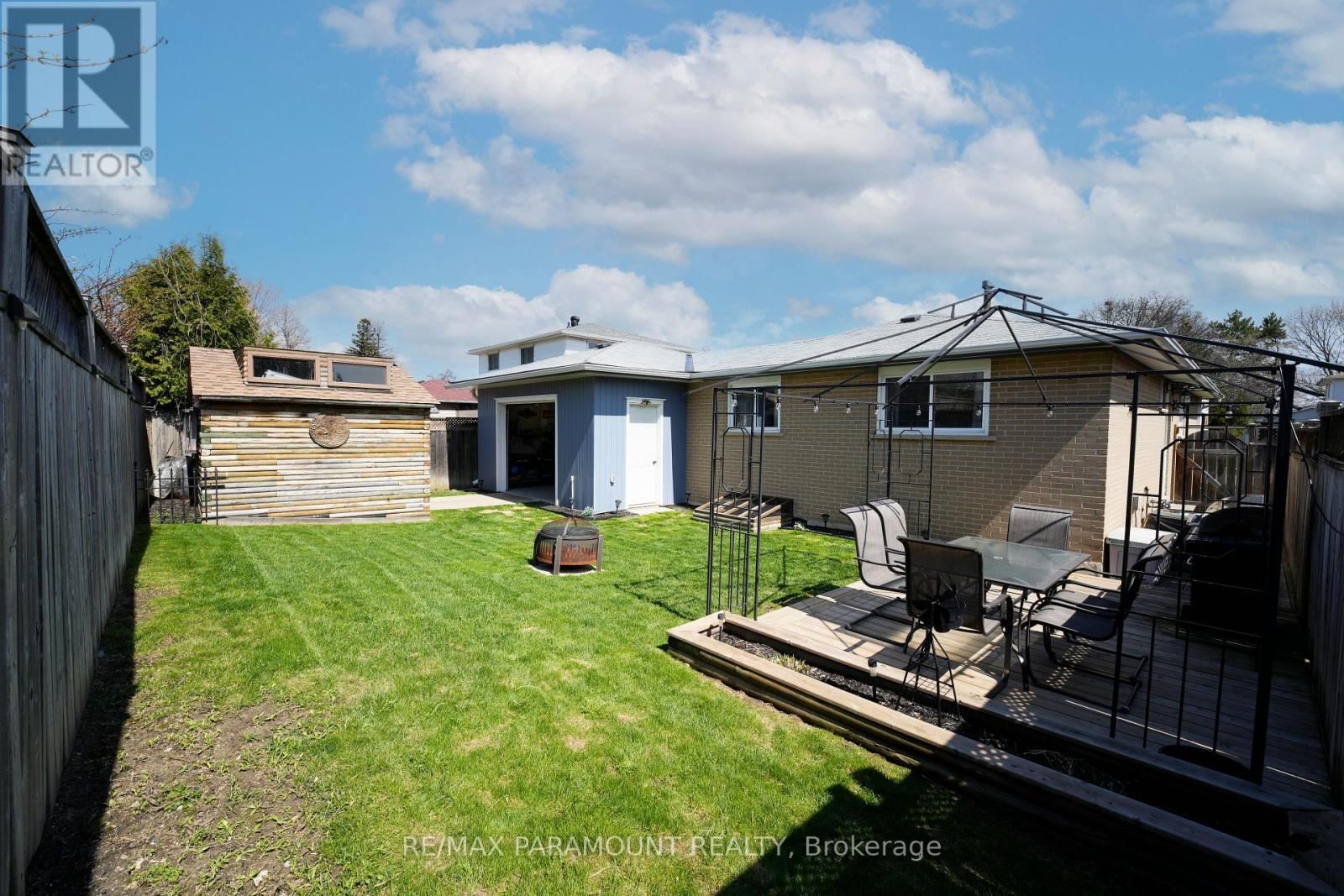 202 ARCHDEKIN DRIVE Image 42