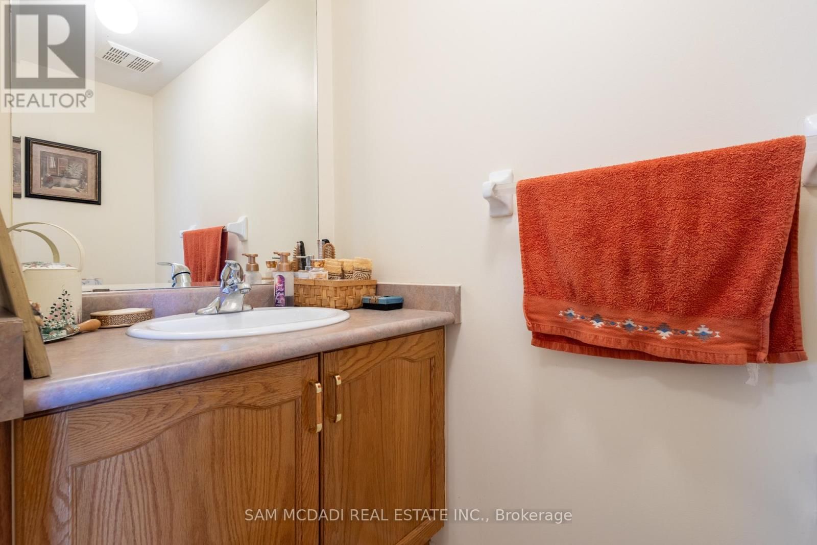 3158 CLAYHILL ROAD Image 11