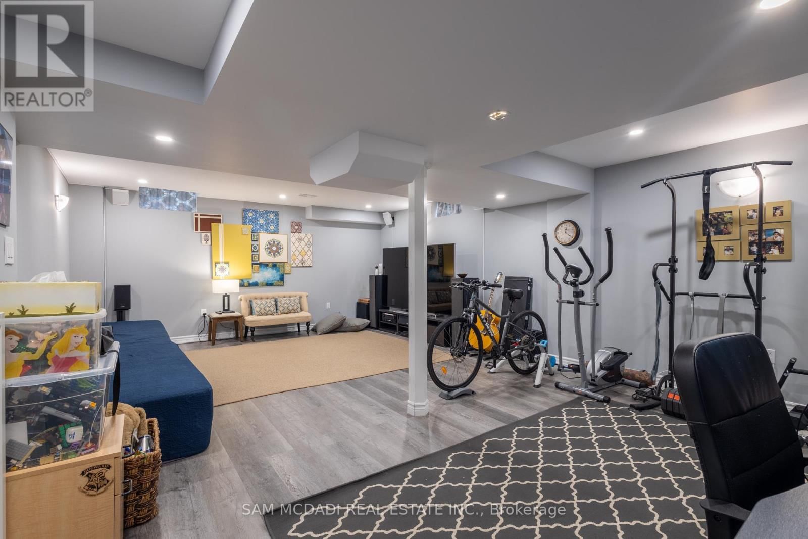 3158 CLAYHILL ROAD Image 31