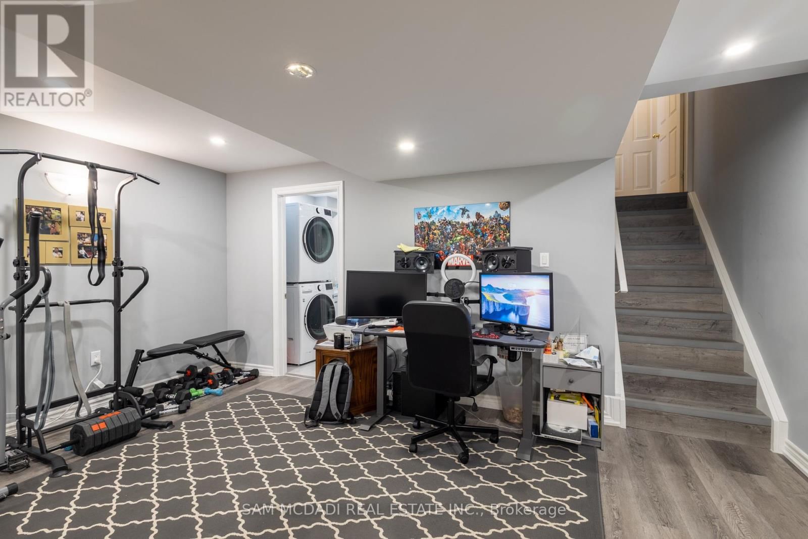 3158 CLAYHILL ROAD Image 32