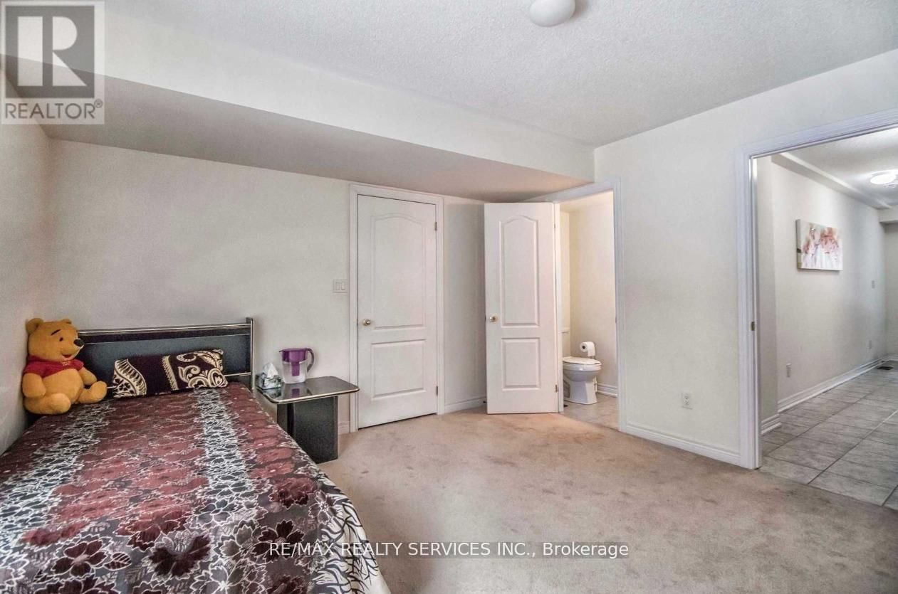 10 RABBIT RUN WAY Image 4