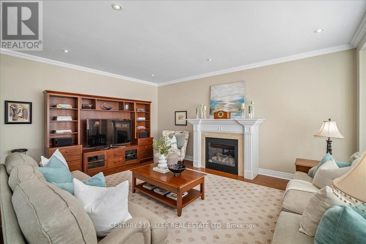 3400 LIPTAY AVENUE Image 9