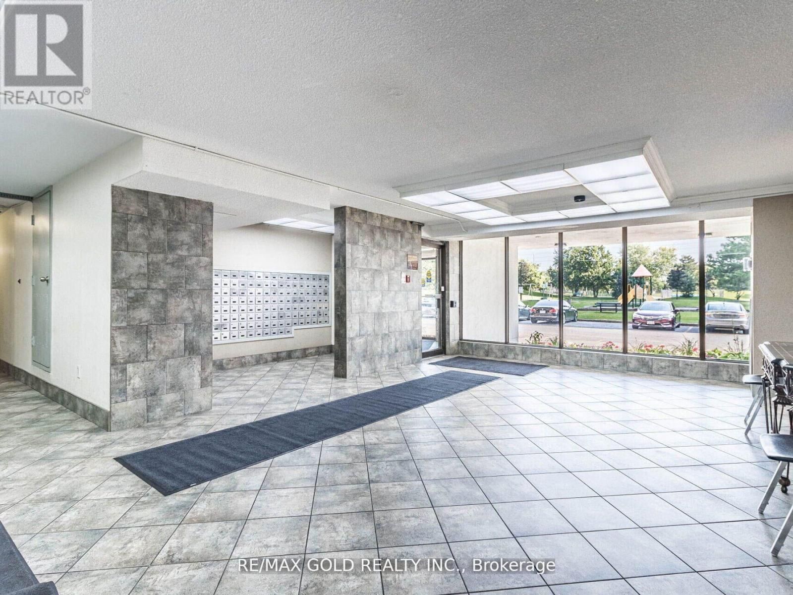 404 - 18 KNIGHTSBRIDGE ROAD Image 2