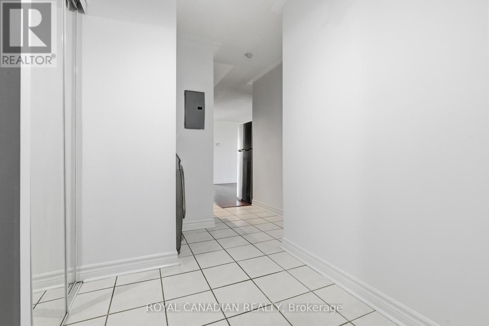 619 - 7405 GOREWAY DRIVE Image 5