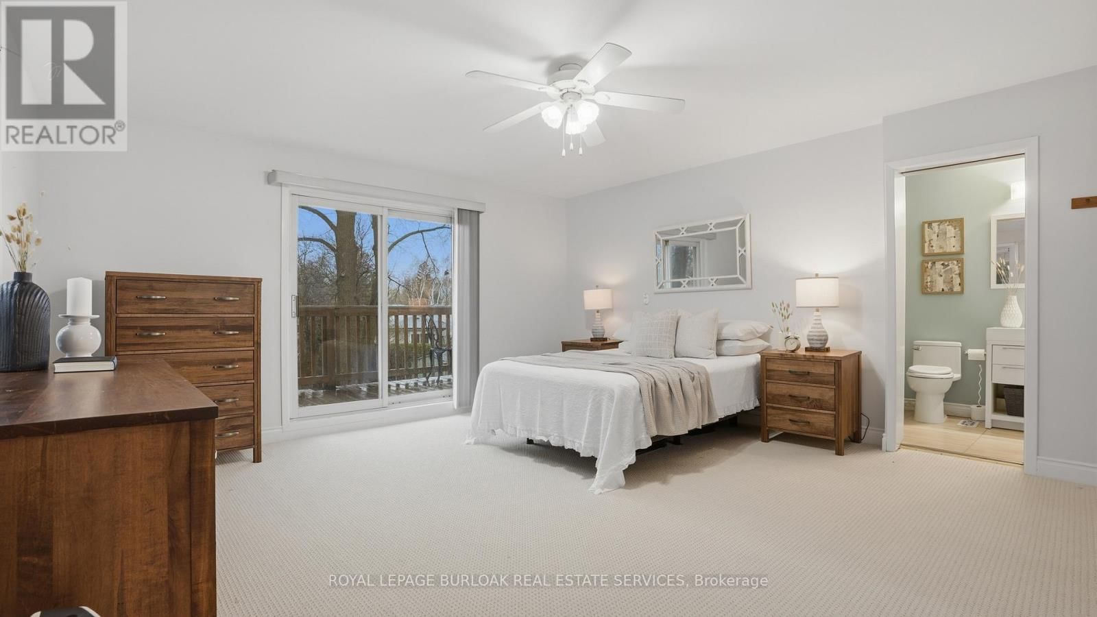 525 GRAND BOULEVARD Image 19