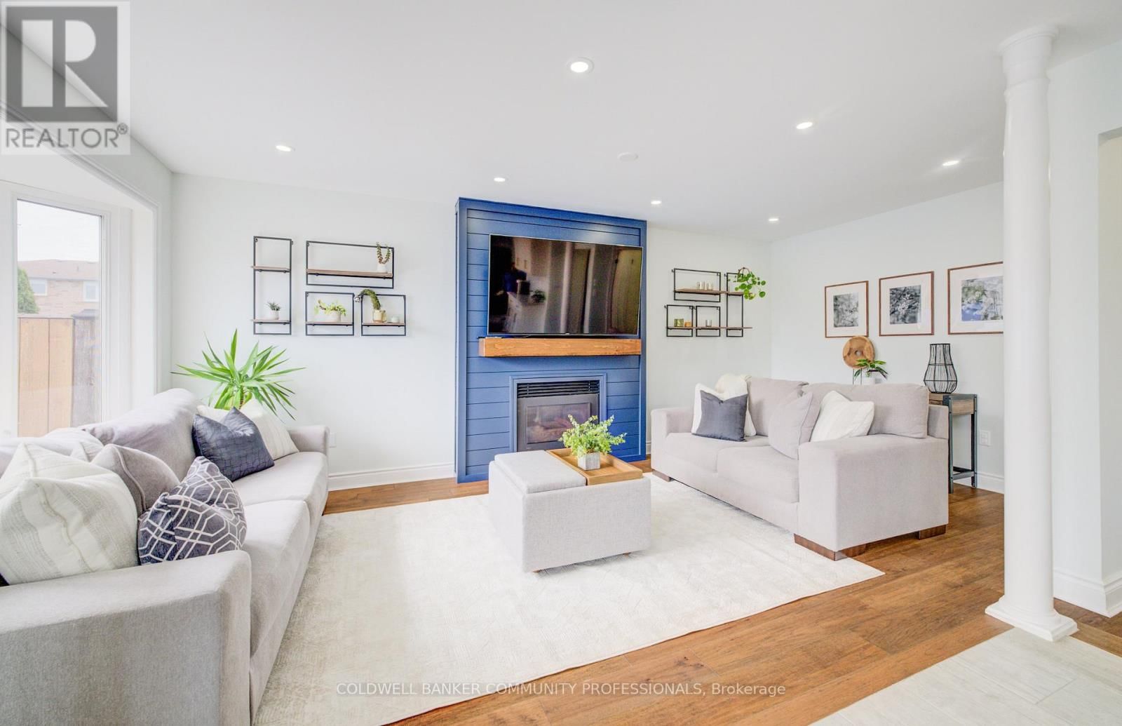 643 PHOEBE CRESCENT Image 12