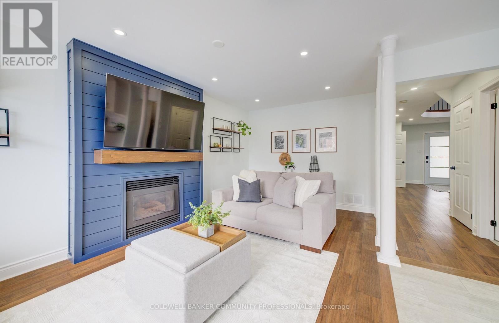 643 PHOEBE CRESCENT Image 16