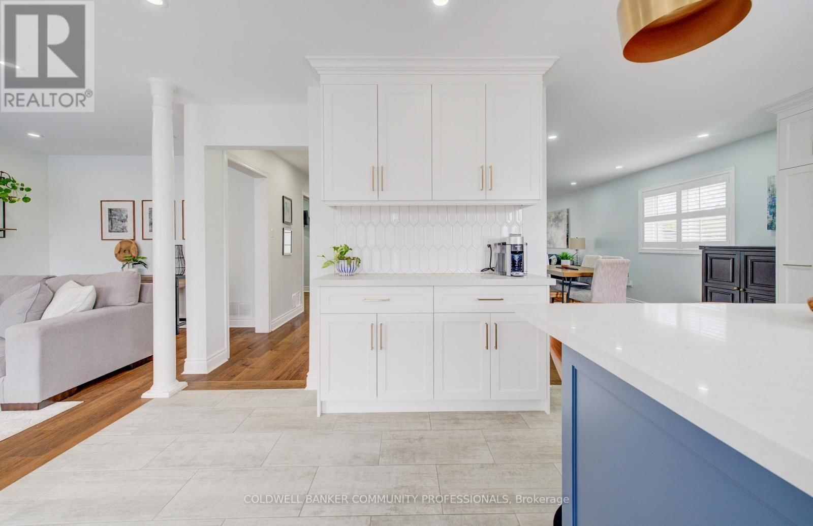 643 PHOEBE CRESCENT Image 21