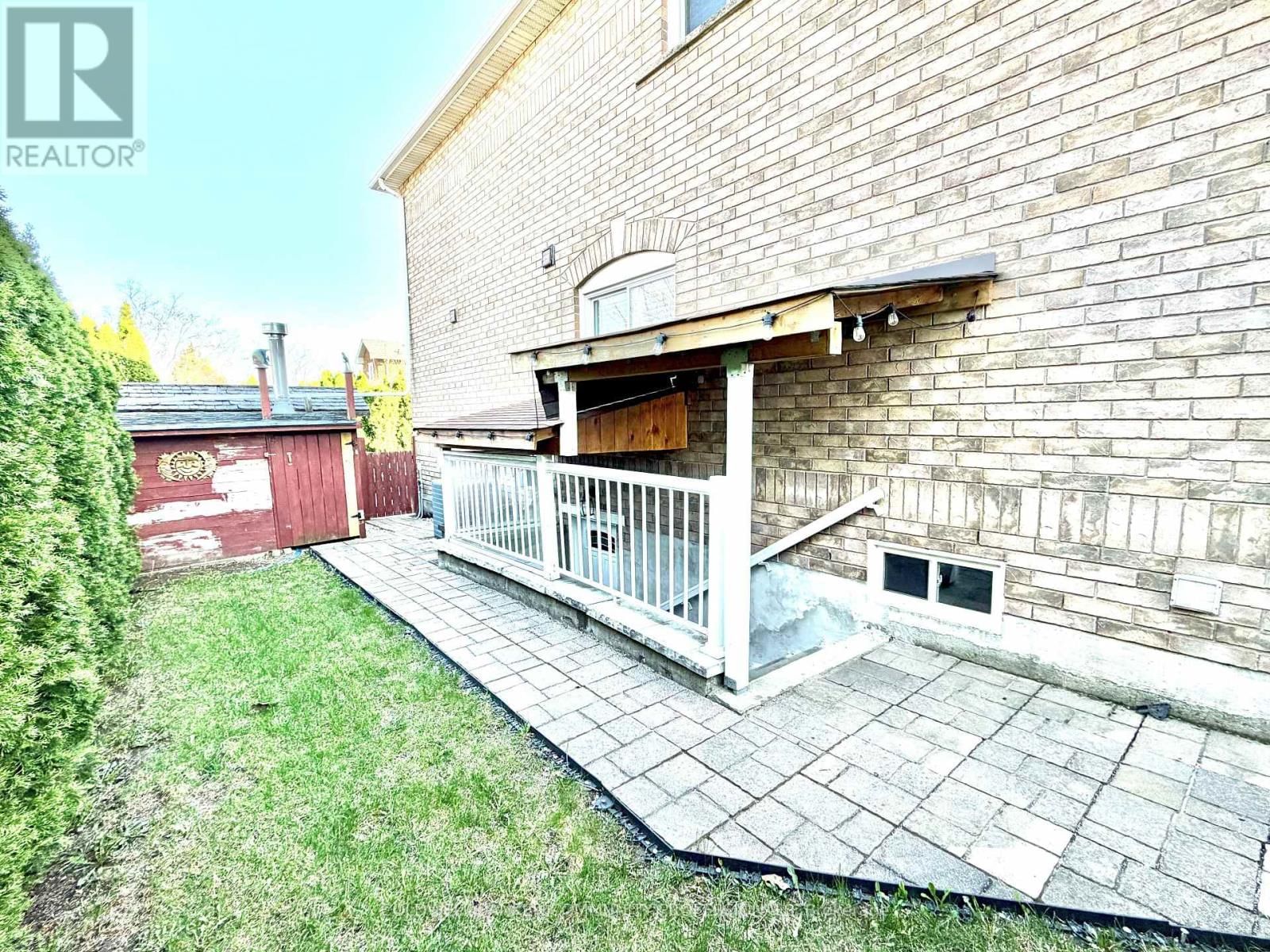 643 PHOEBE CRESCENT Image 47