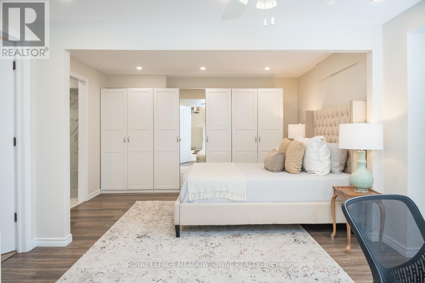 536 NELSON COURT Image 2