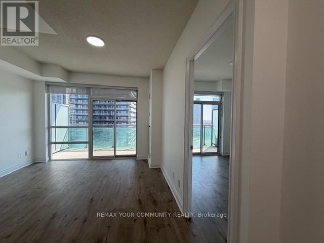 2101 - 16 BROOKERS LANE Image 16