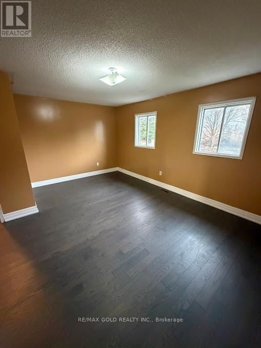 20 RIDGE VALLEY COURT Image 14