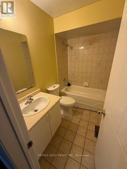 20 RIDGE VALLEY COURT Image 15