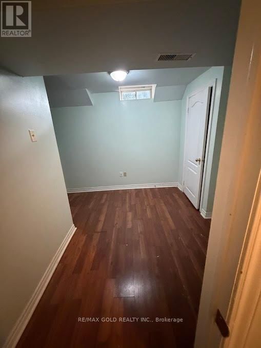 20 RIDGE VALLEY COURT Image 21