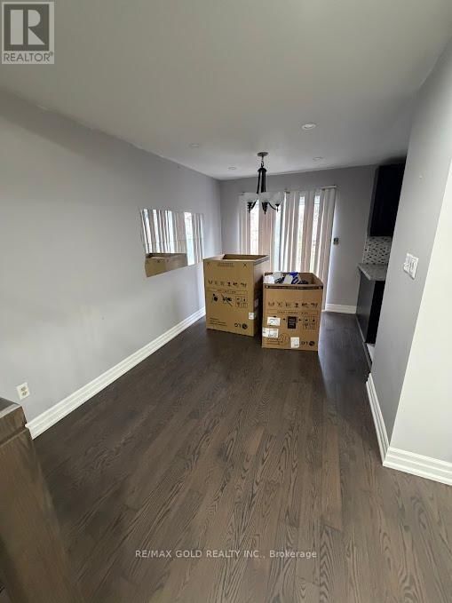 20 RIDGE VALLEY COURT Image 8