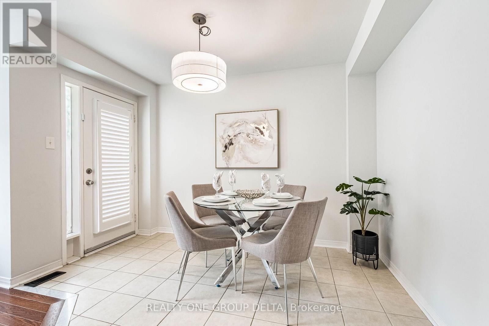 5897 CHURCHILL MEADOWS BOULEVARD Image 13