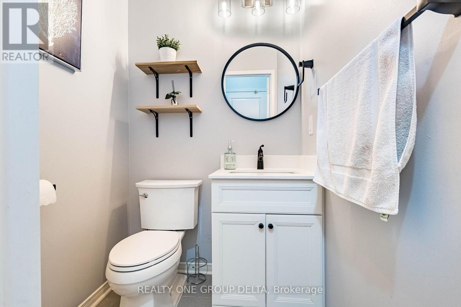 5897 CHURCHILL MEADOWS BOULEVARD Image 16