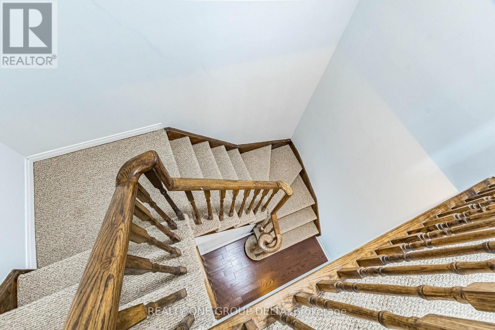 5897 CHURCHILL MEADOWS BOULEVARD Image 17