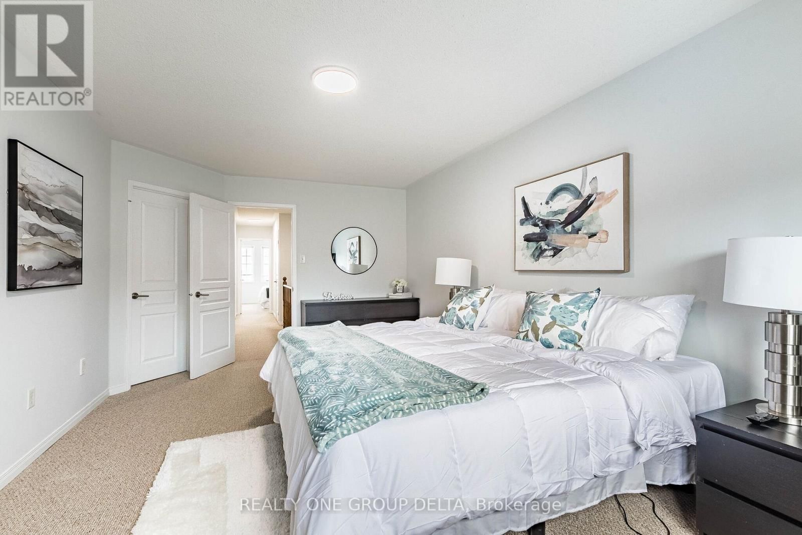 5897 CHURCHILL MEADOWS BOULEVARD Image 22