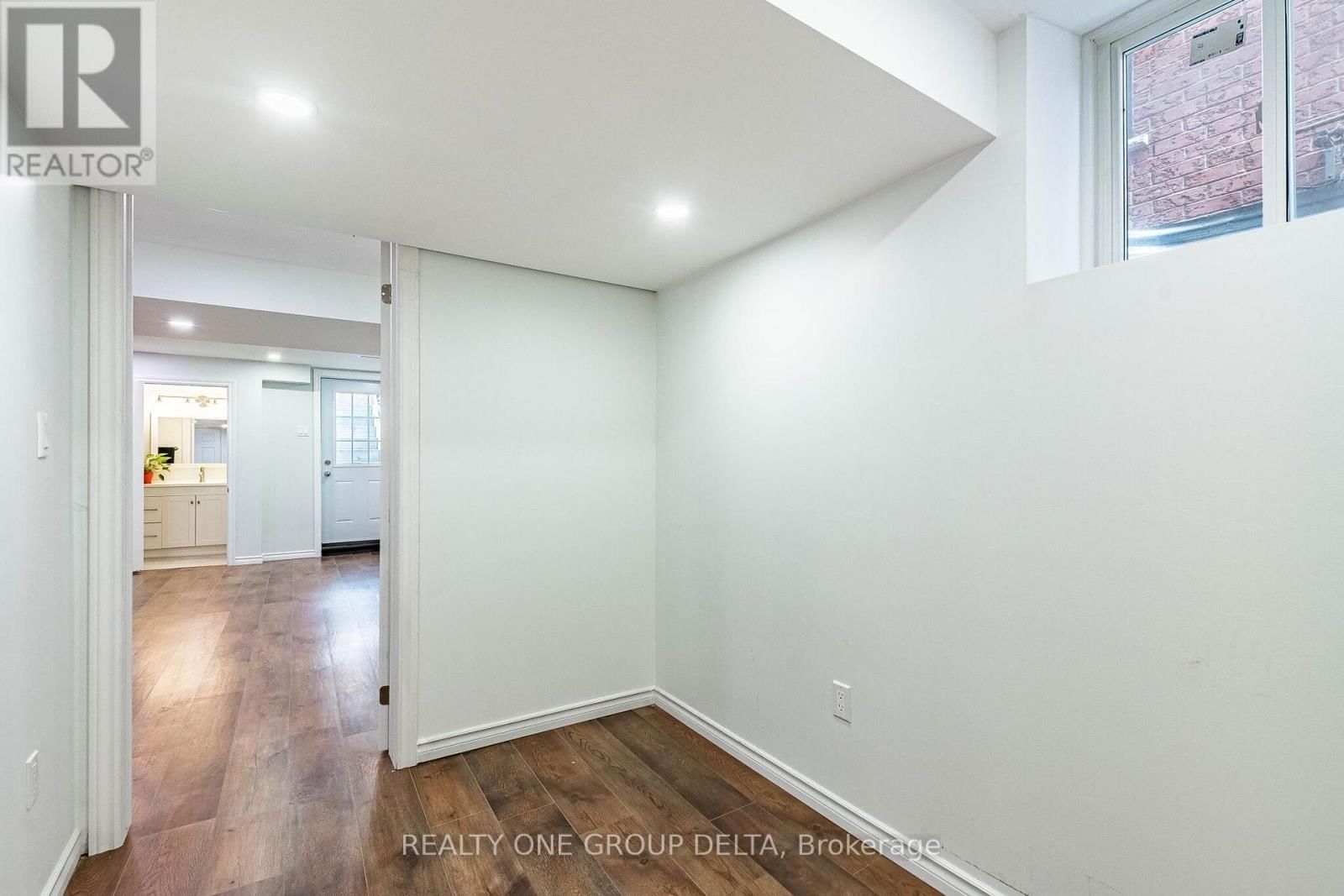 5897 CHURCHILL MEADOWS BOULEVARD Image 42