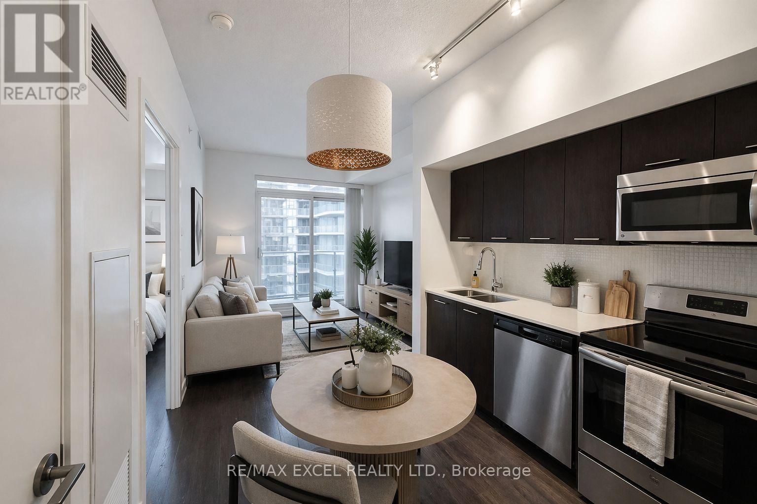 4203 - 2220 LAKE SHORE BOULEVARD WEST Image 1