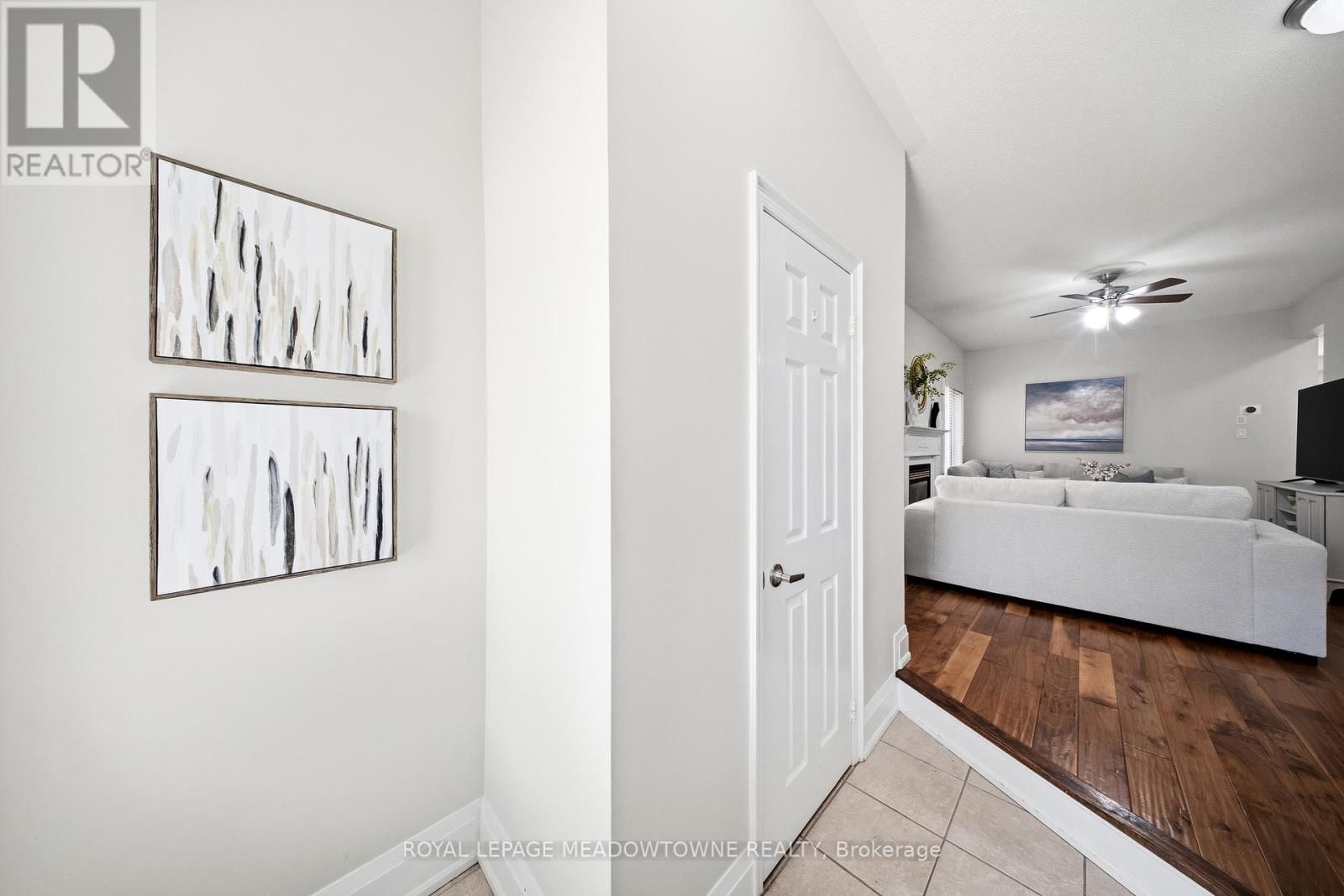 14 EAGLEVIEW WAY Image 11