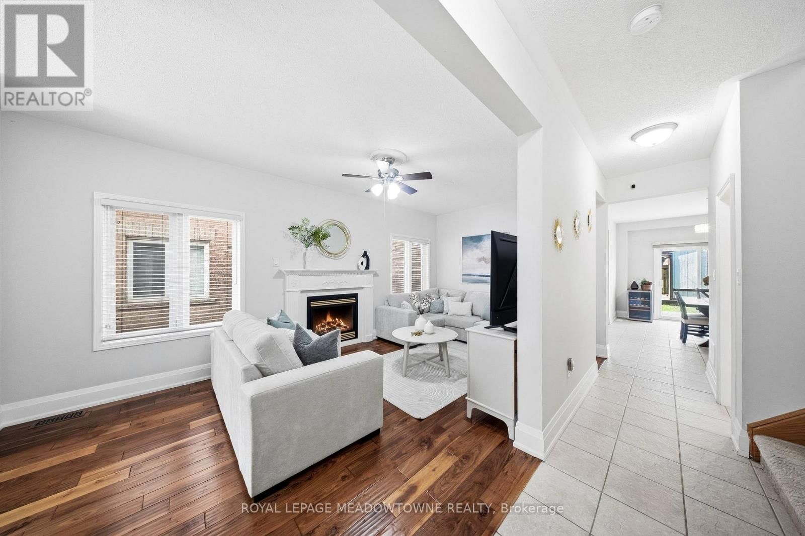 14 EAGLEVIEW WAY Image 13