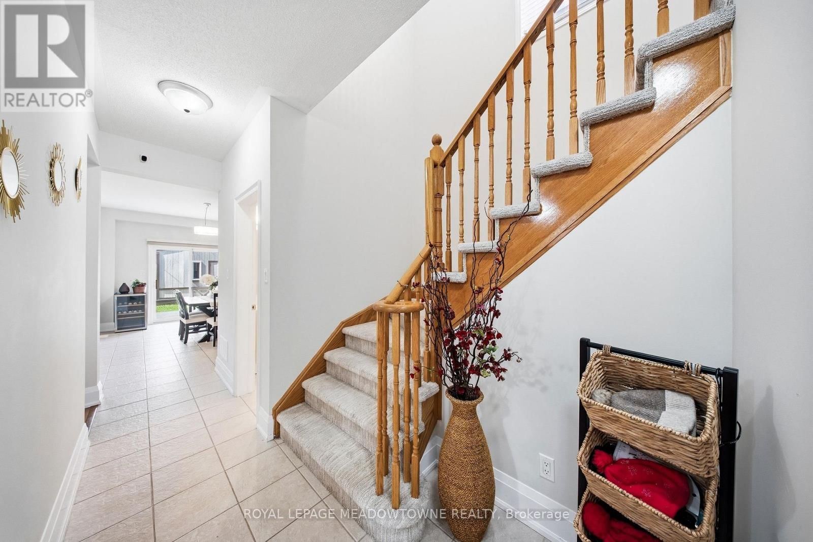 14 EAGLEVIEW WAY Image 24