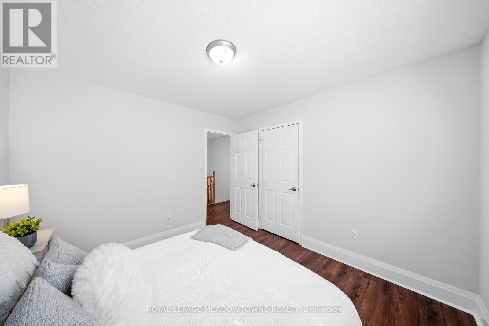 14 EAGLEVIEW WAY Image 34