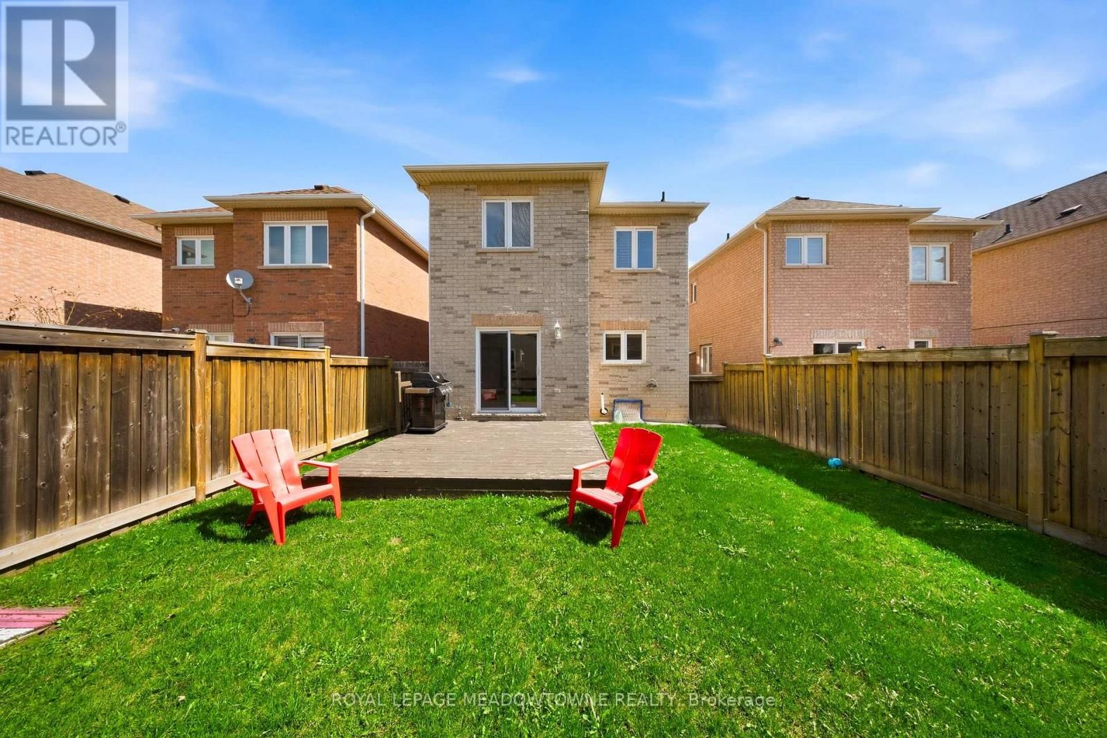 14 EAGLEVIEW WAY Image 41