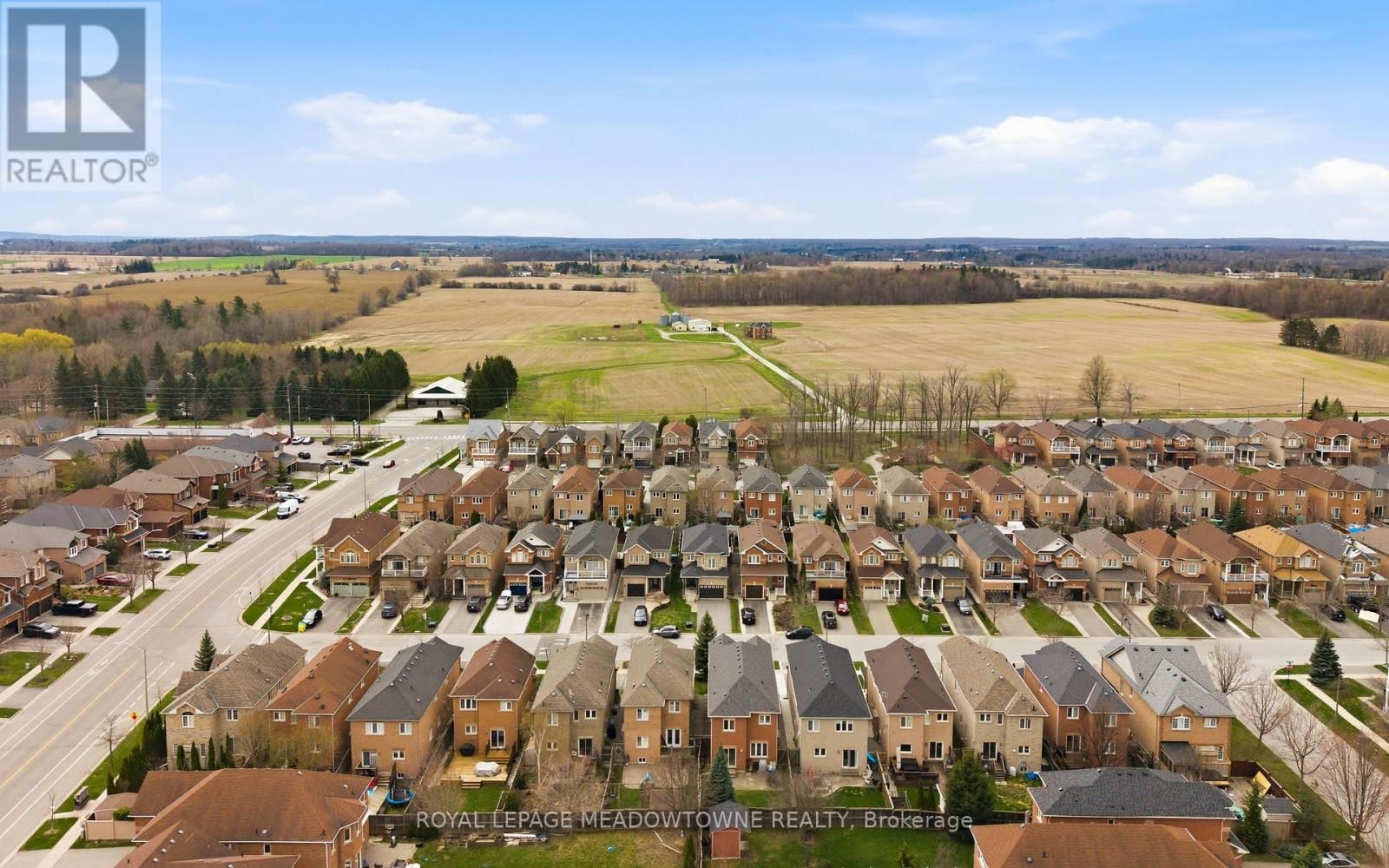 14 EAGLEVIEW WAY Image 44