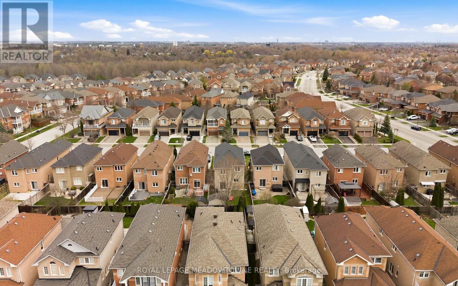 14 EAGLEVIEW WAY Image 47