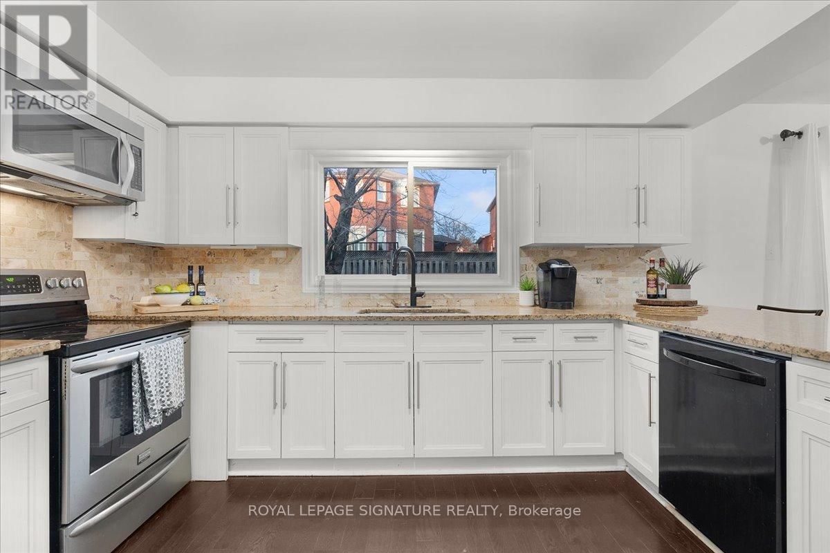 1093 SENLAC COURT Image 12