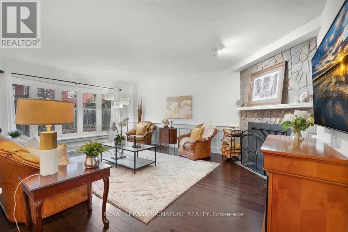 1093 SENLAC COURT Image 17