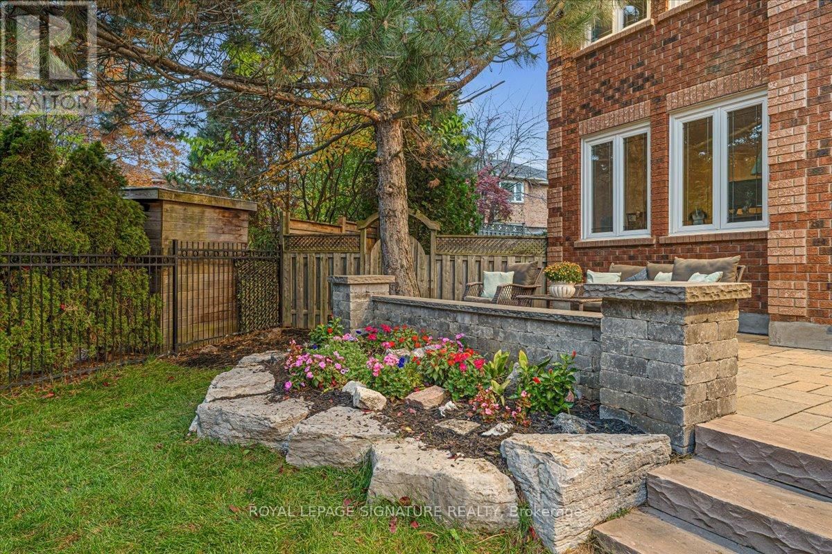 1093 SENLAC COURT Image 3