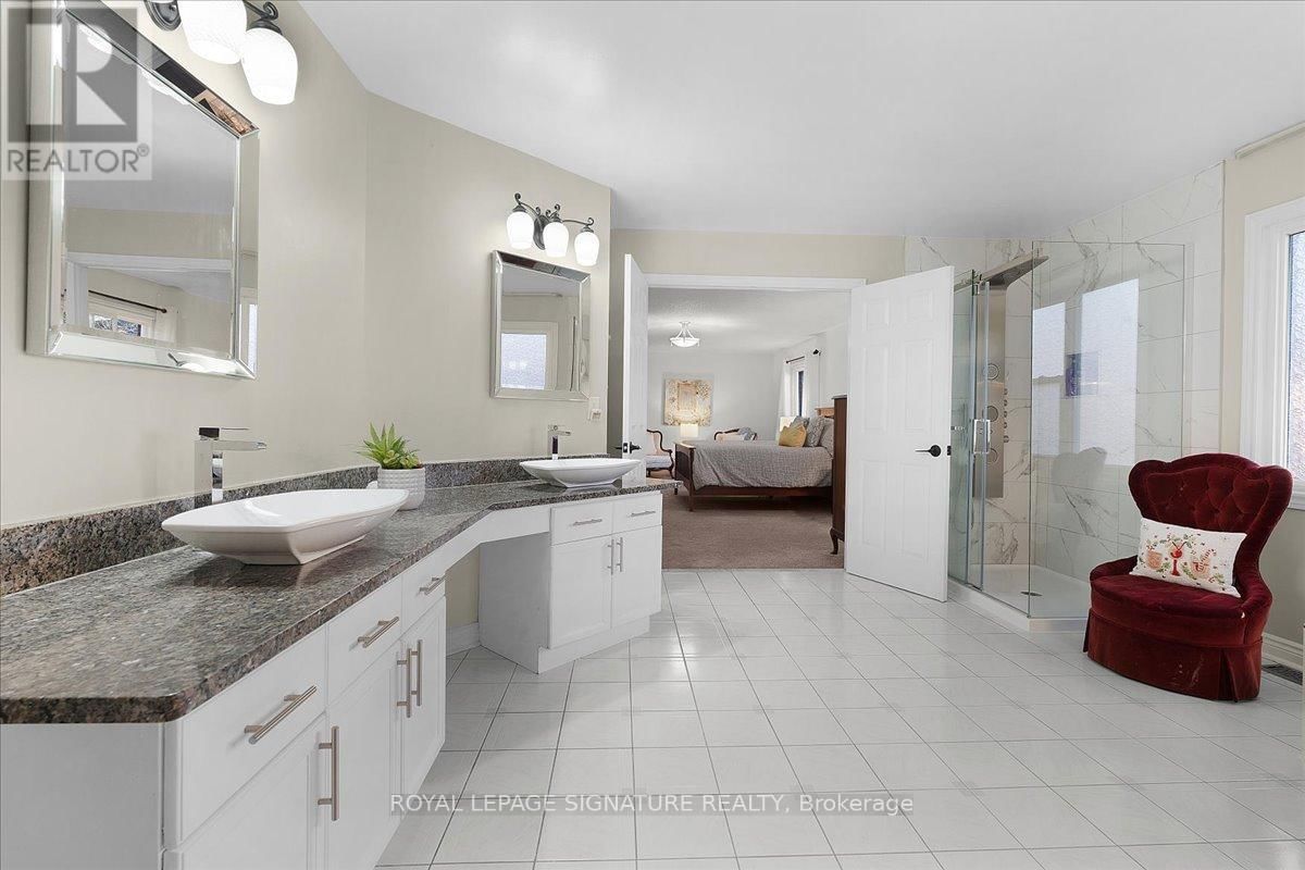 1093 SENLAC COURT Image 30