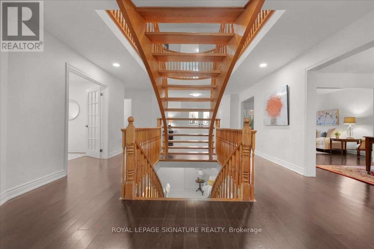 1093 SENLAC COURT Image 38