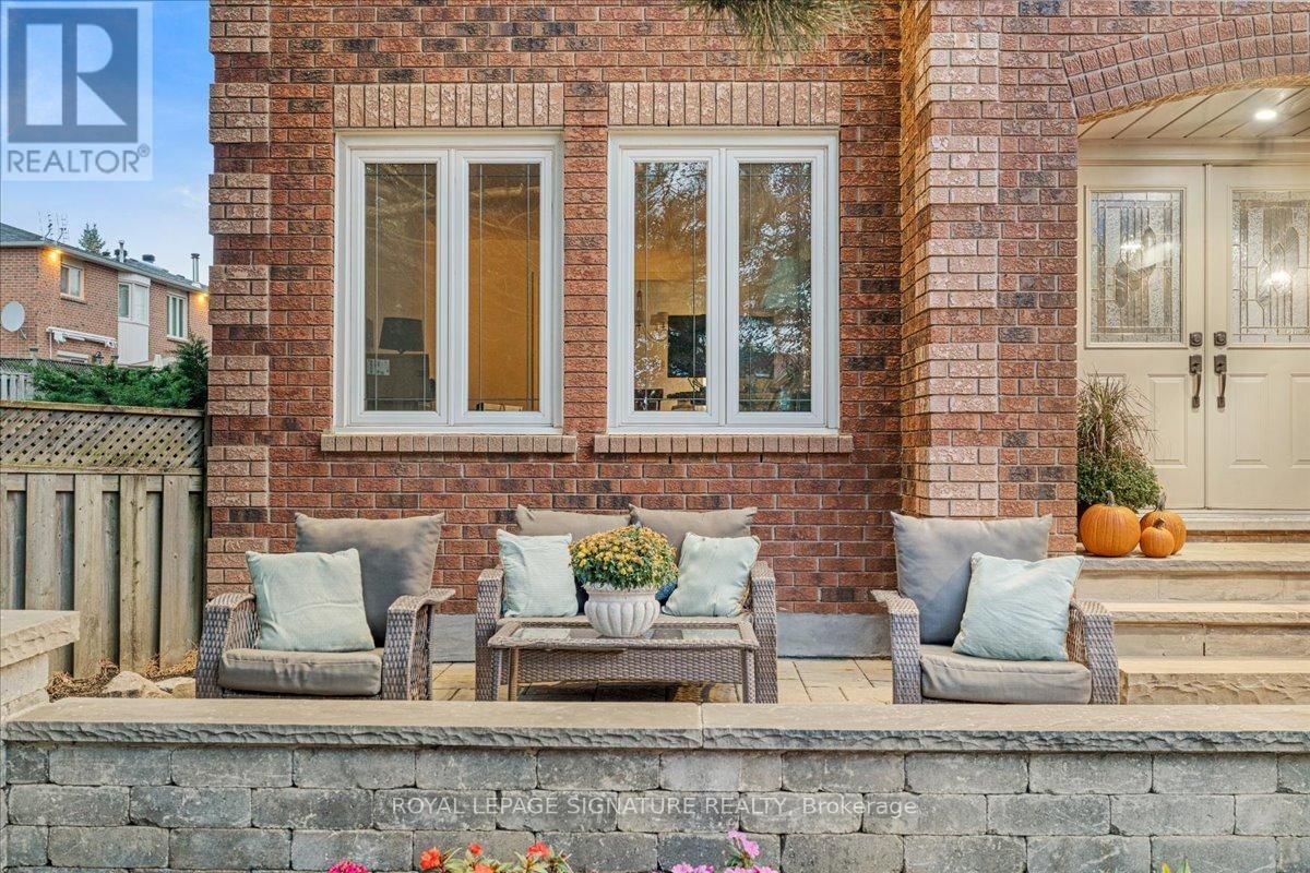 1093 SENLAC COURT Image 4