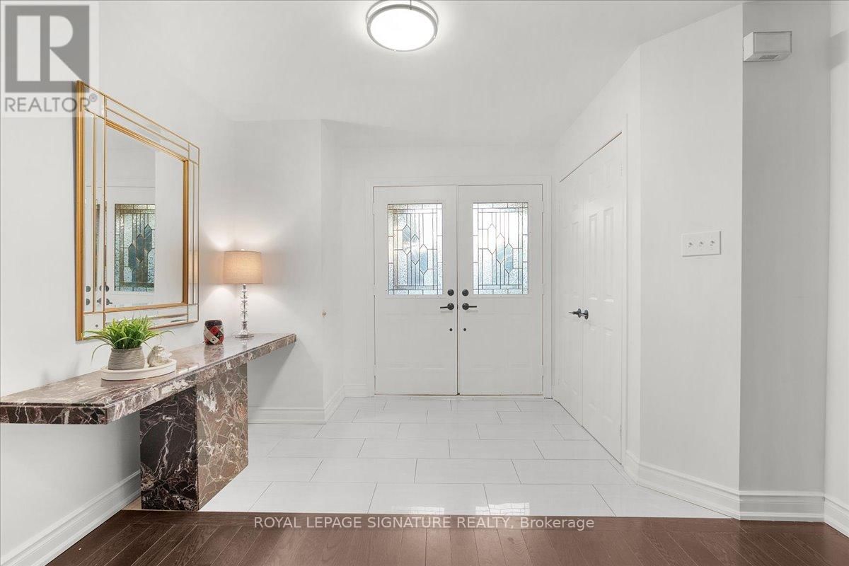 1093 SENLAC COURT Image 6