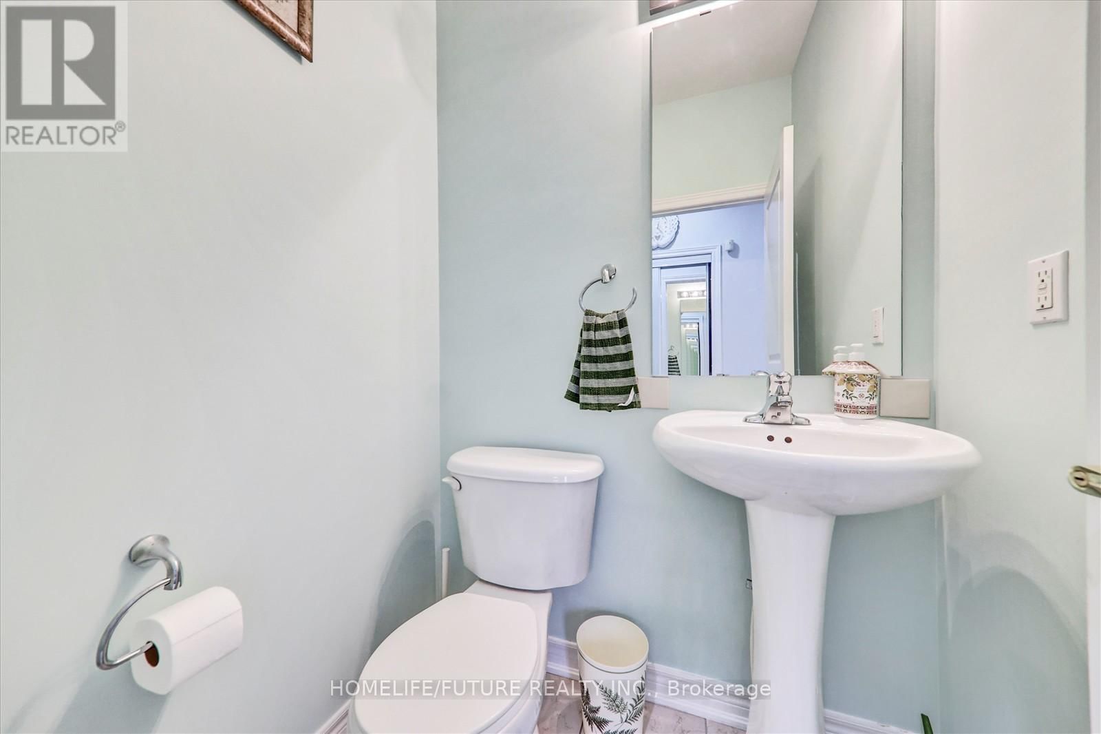 2 TOVEY TERRACE Image 12