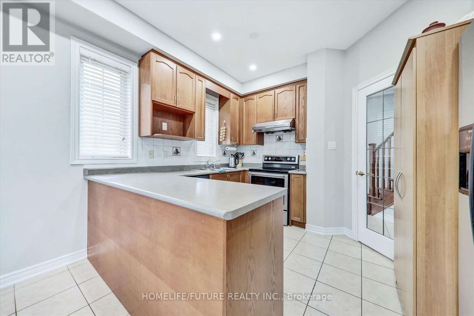 2 TOVEY TERRACE Image 16