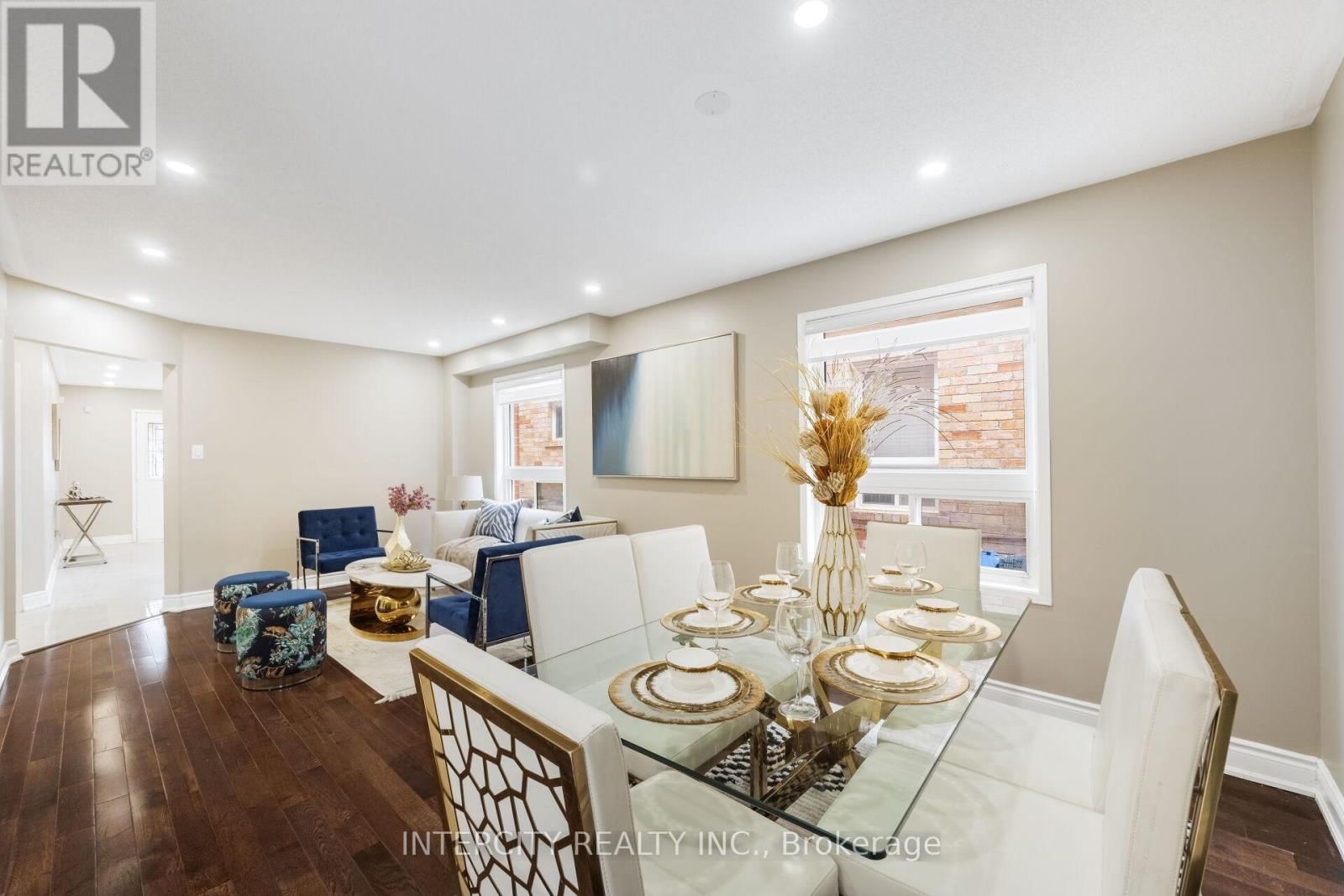 10 CAPISTRO STREET Image 10