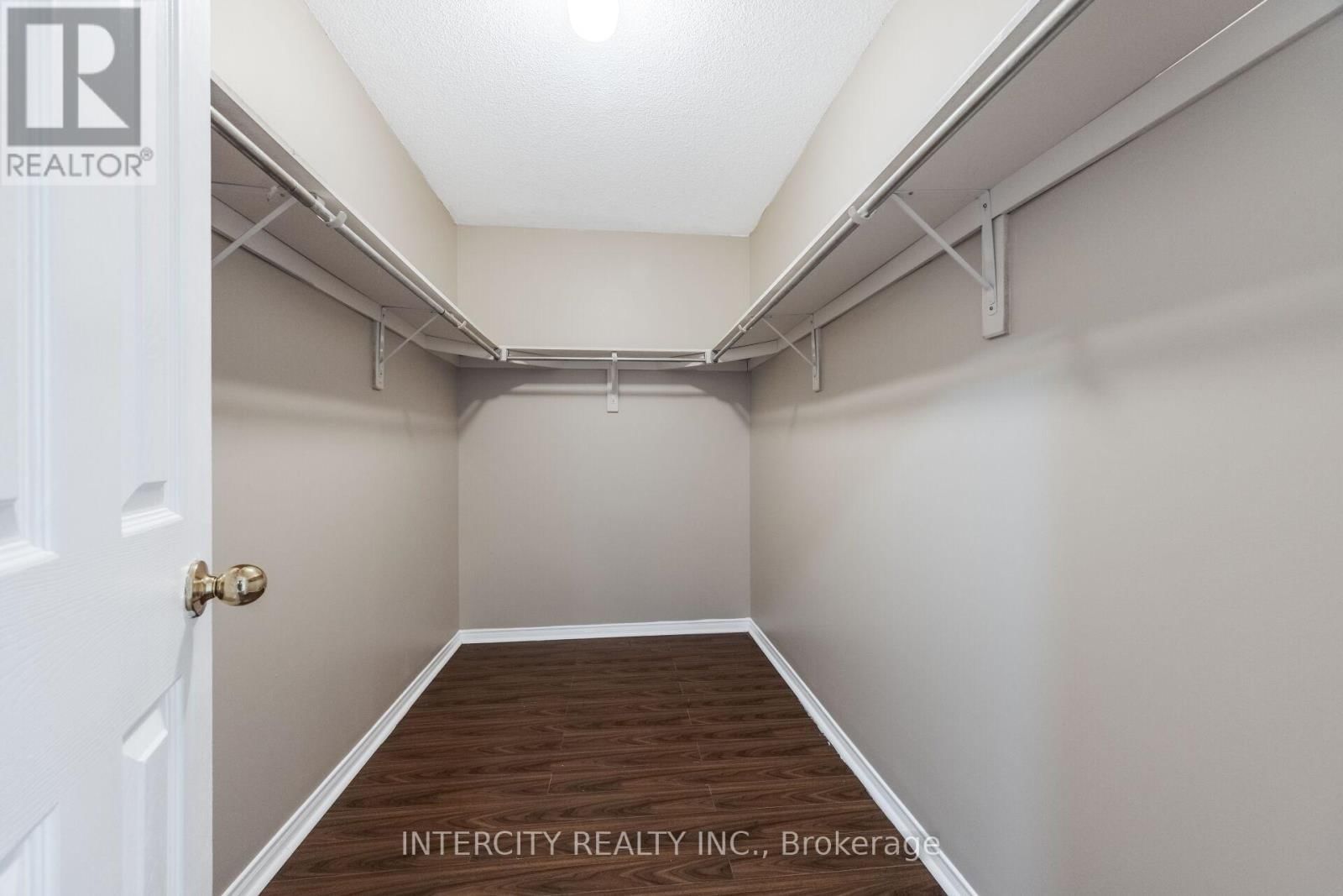 10 CAPISTRO STREET Image 29