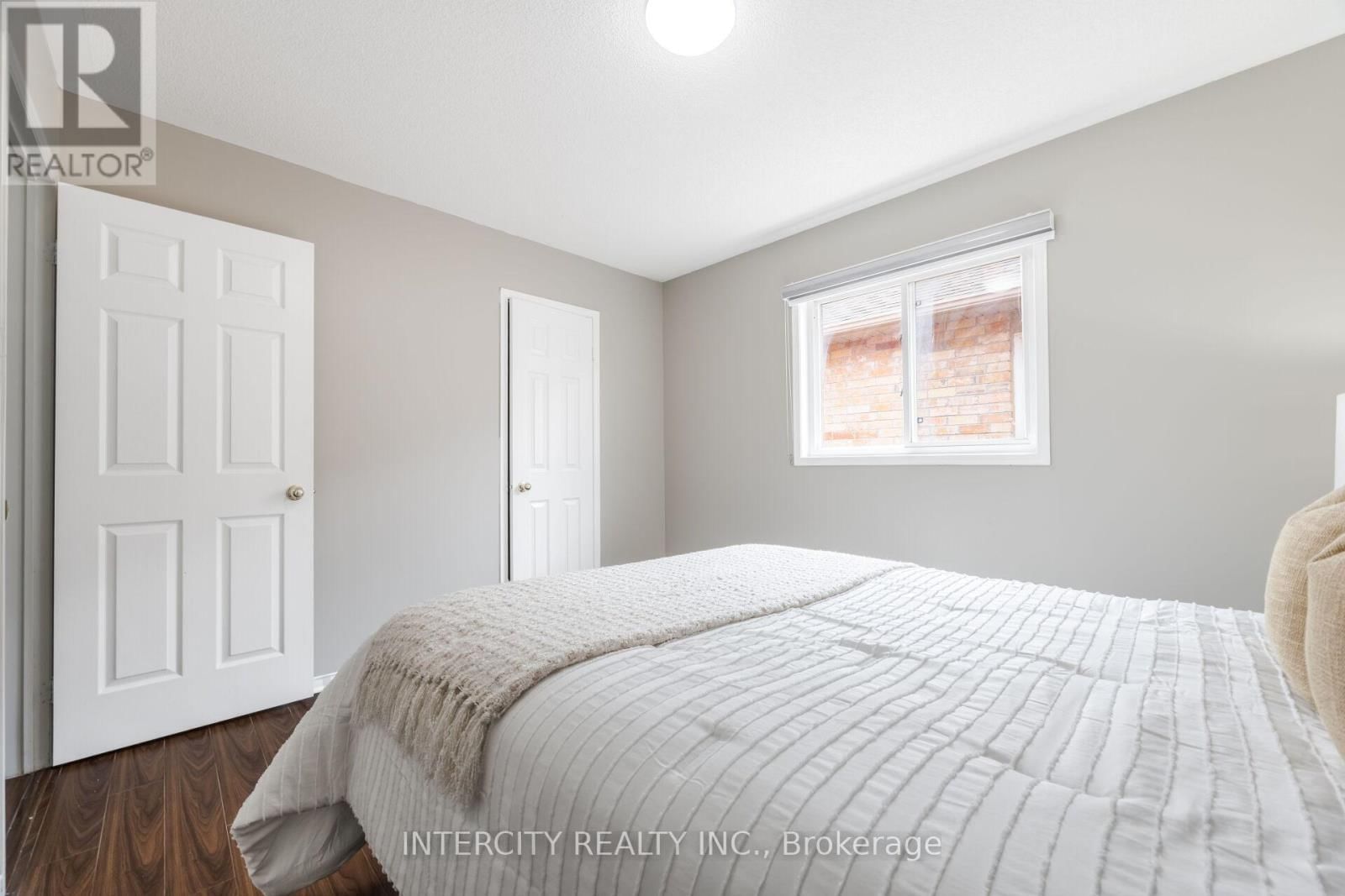 10 CAPISTRO STREET Image 37