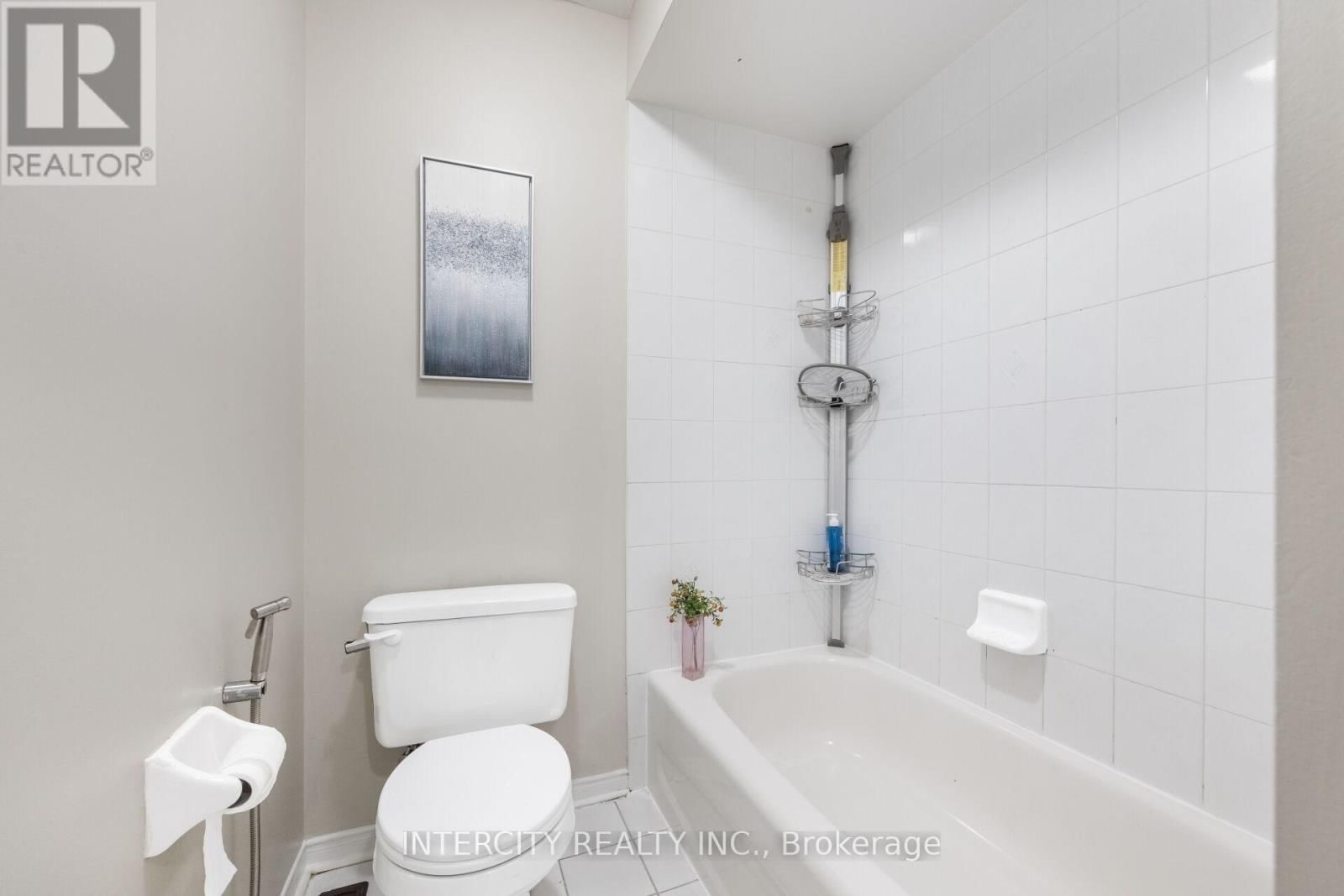 10 CAPISTRO STREET Image 39