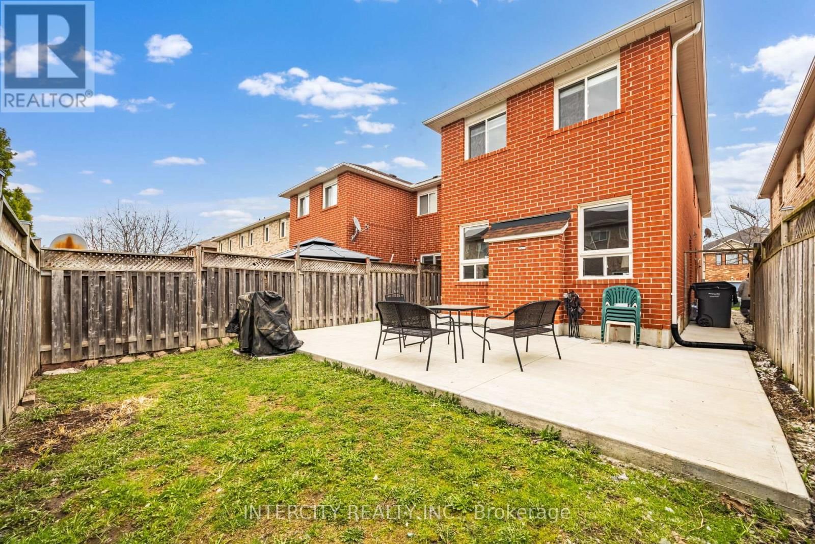 10 CAPISTRO STREET Image 50