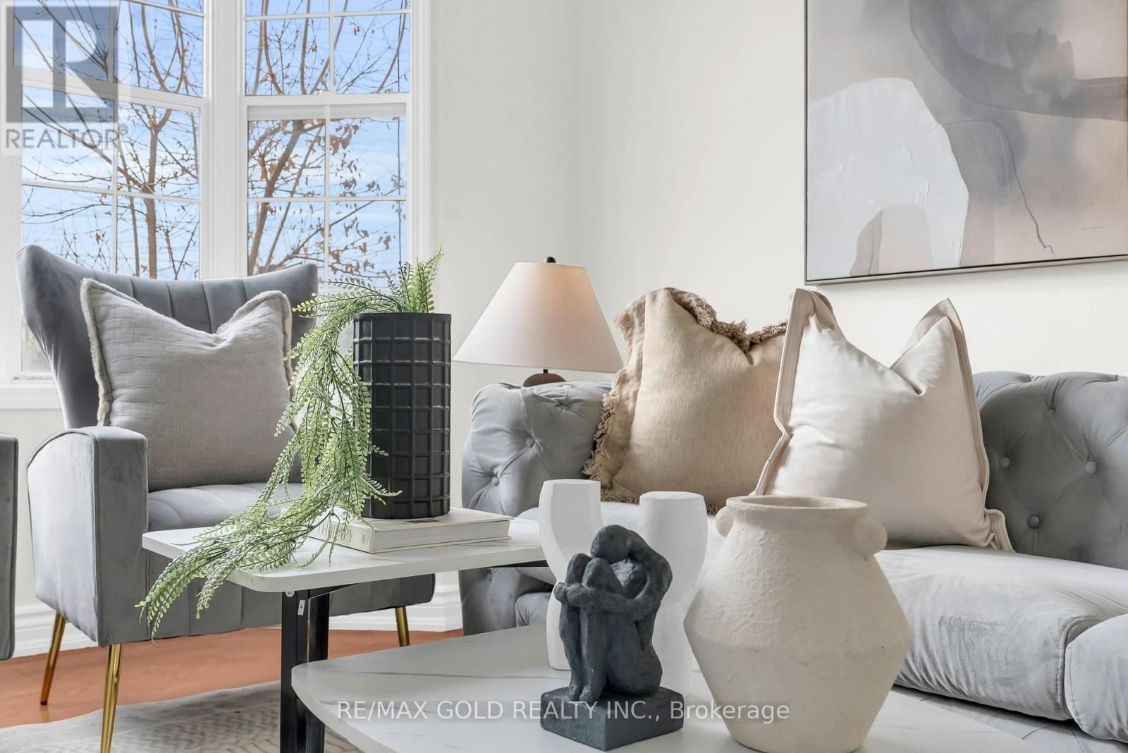 1645 GOWLING TERRACE Image 8