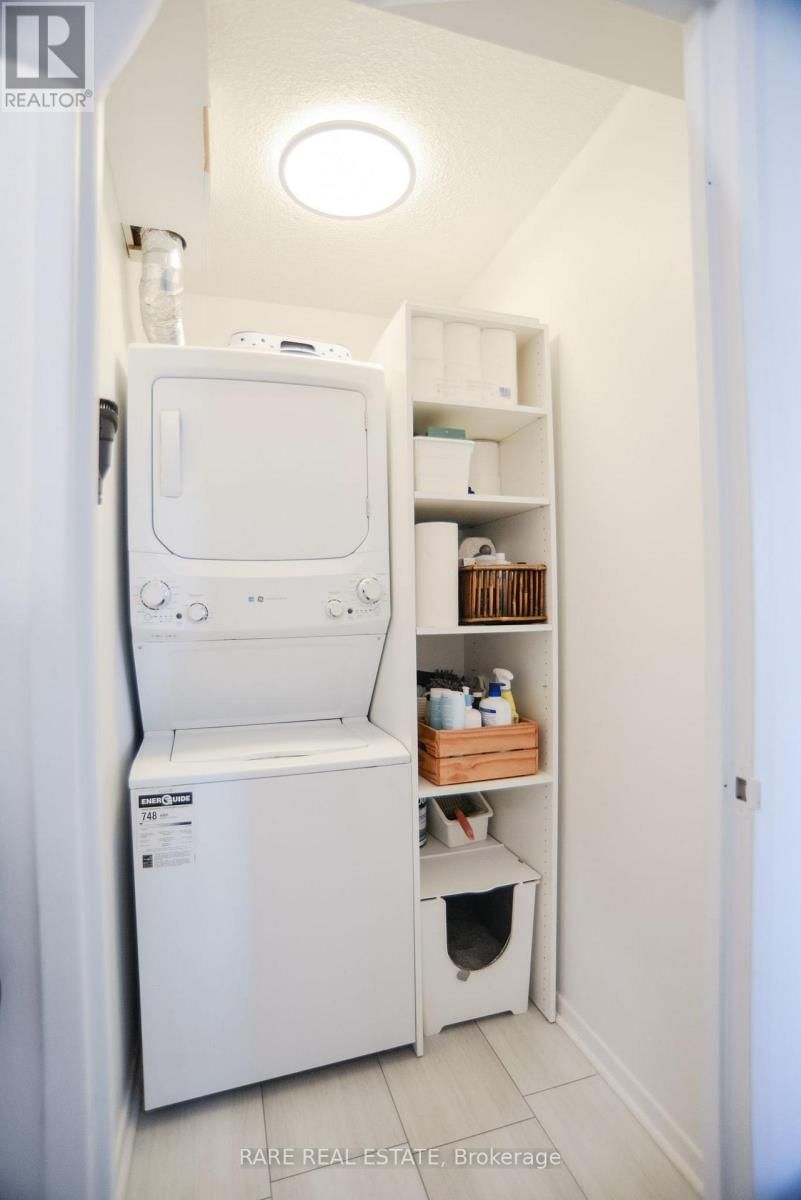 1004 - 135 MARLEE AVENUE Image 15